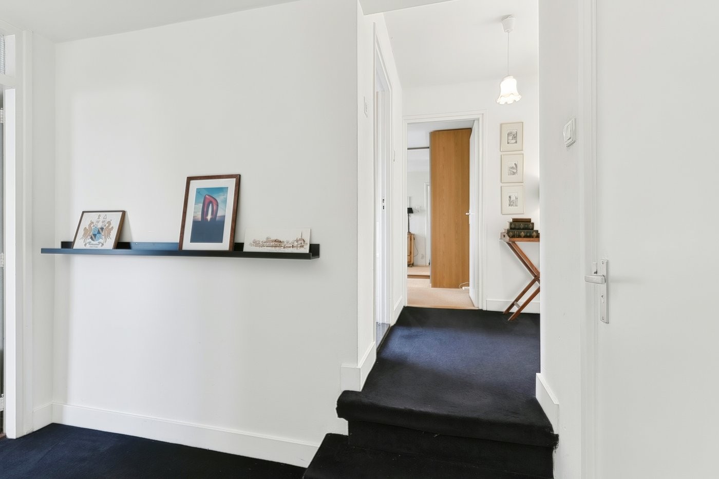Tussenwoning te koop: Roland Holstlaan 31, Reeuwijk