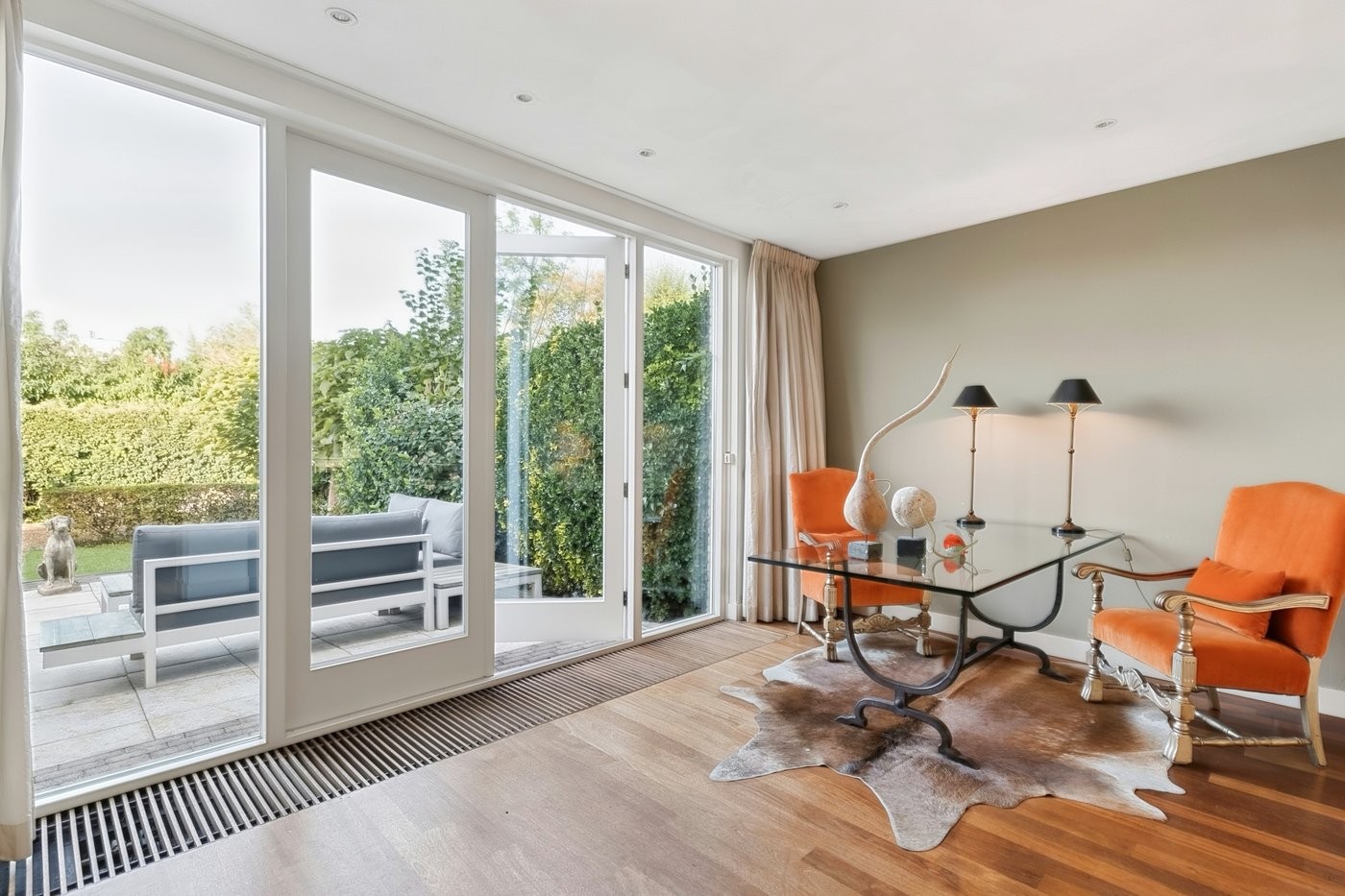 Tussenwoning te koop: Roland Holstlaan 31, Reeuwijk