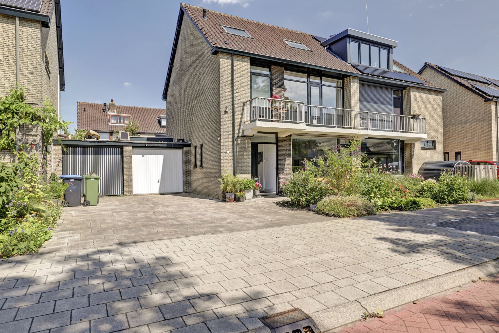 Tussenwoning te koop: De Wikke 5, Reeuwijk