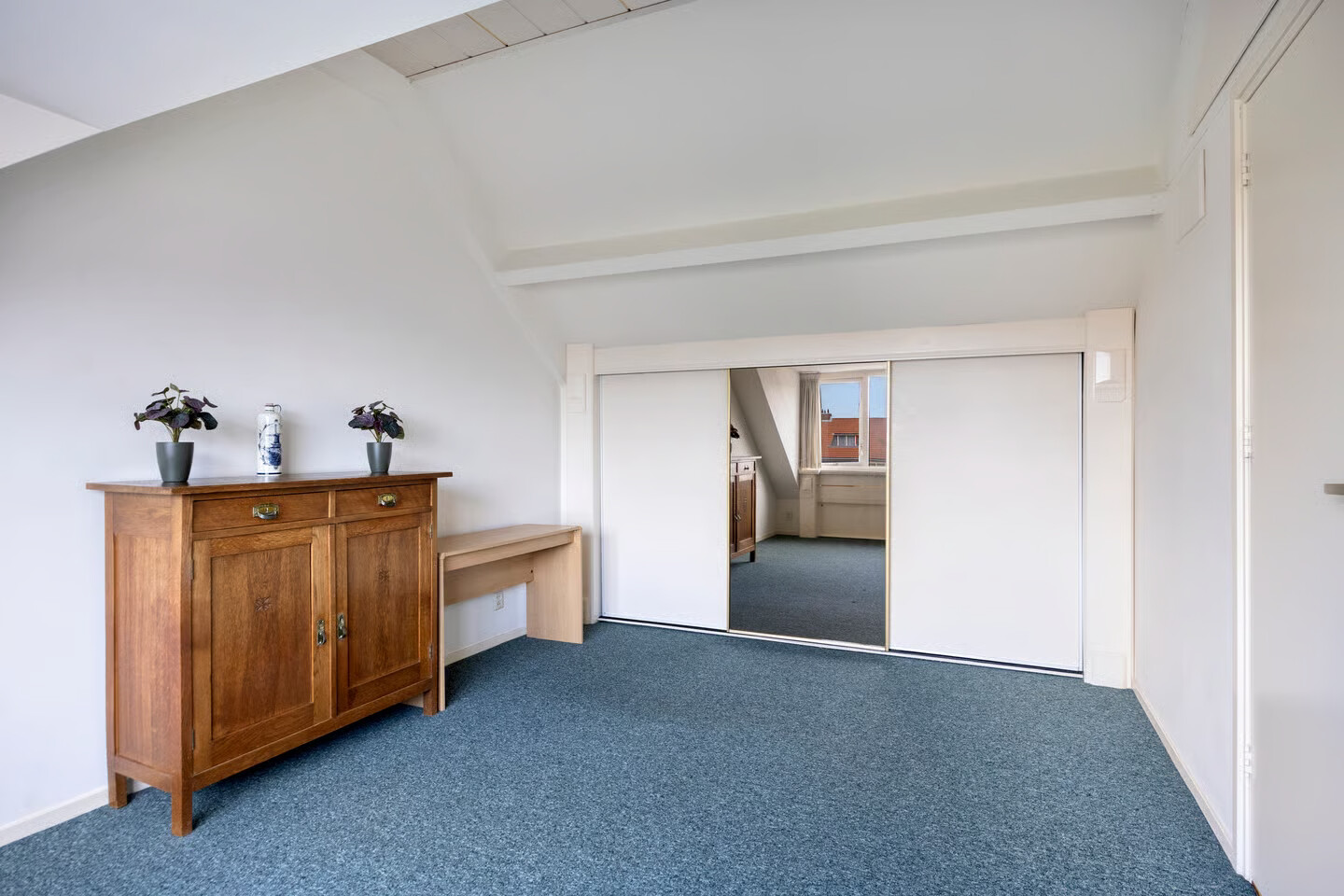 Tussenwoning te koop: Bitterzoet 8, Reeuwijk
