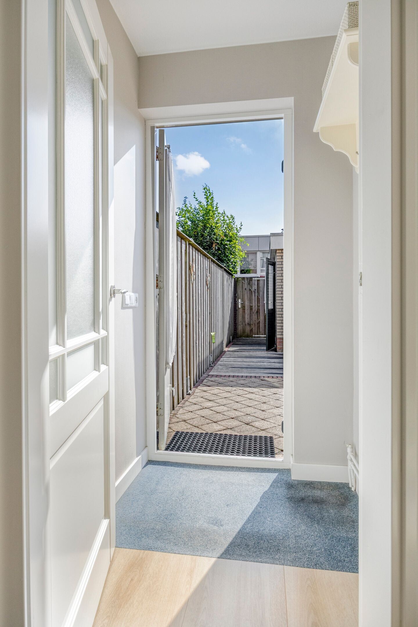 Tussenwoning te koop: Bitterzoet 8, Reeuwijk