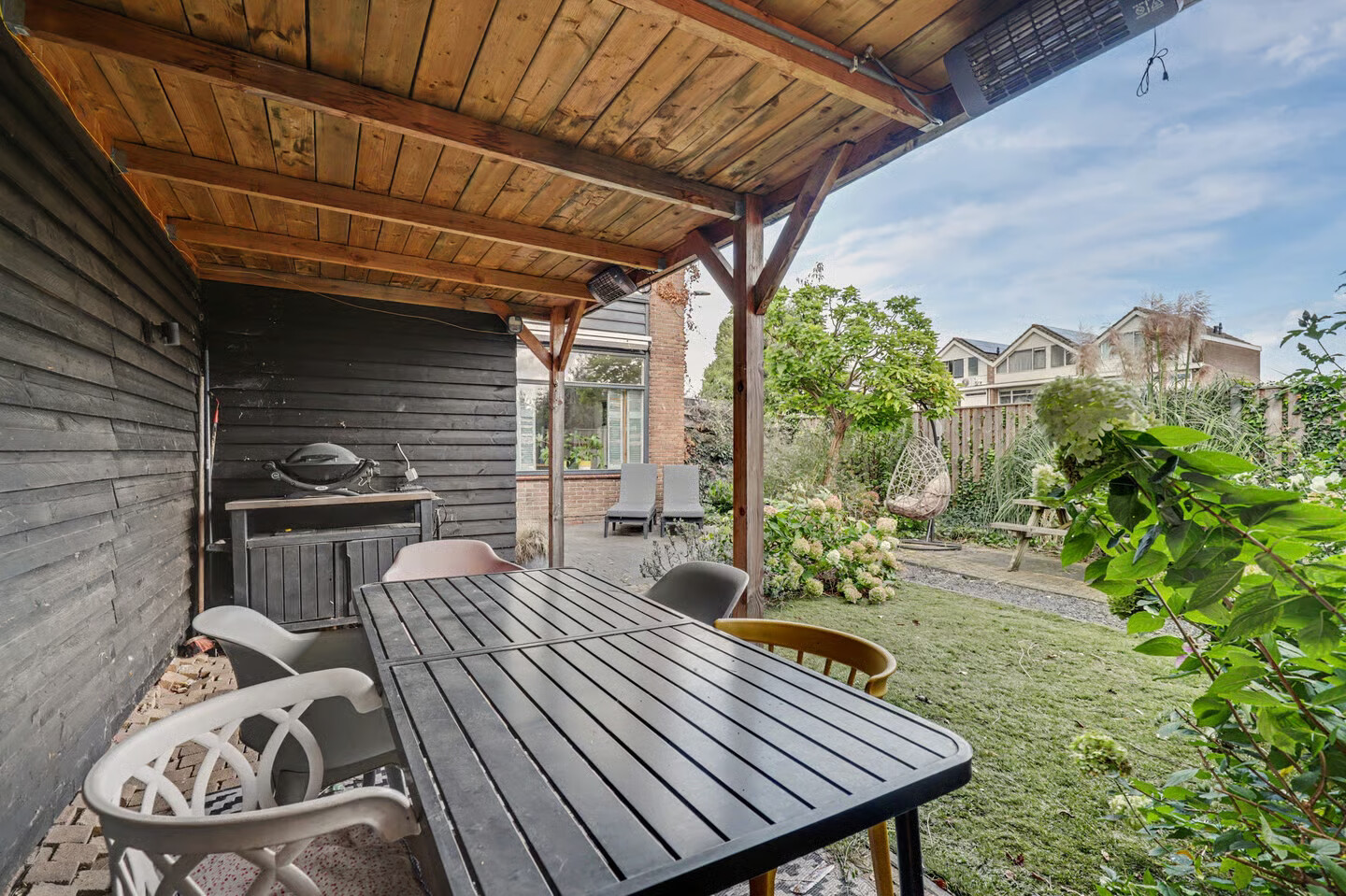 Hoekwoning te koop: Boerhaavestraat 1, Reeuwijk