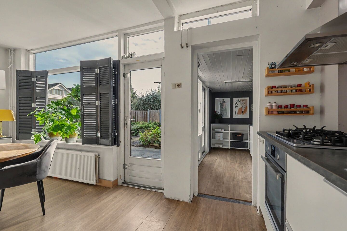 Hoekwoning te koop: Boerhaavestraat 1, Reeuwijk