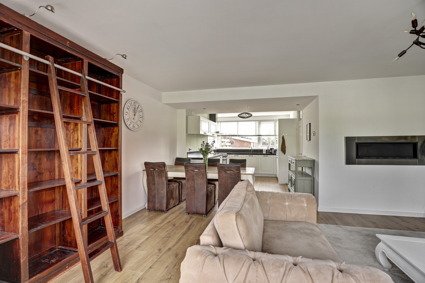 Appartement te koop: Van Staverenstraat 20A, Reeuwijk