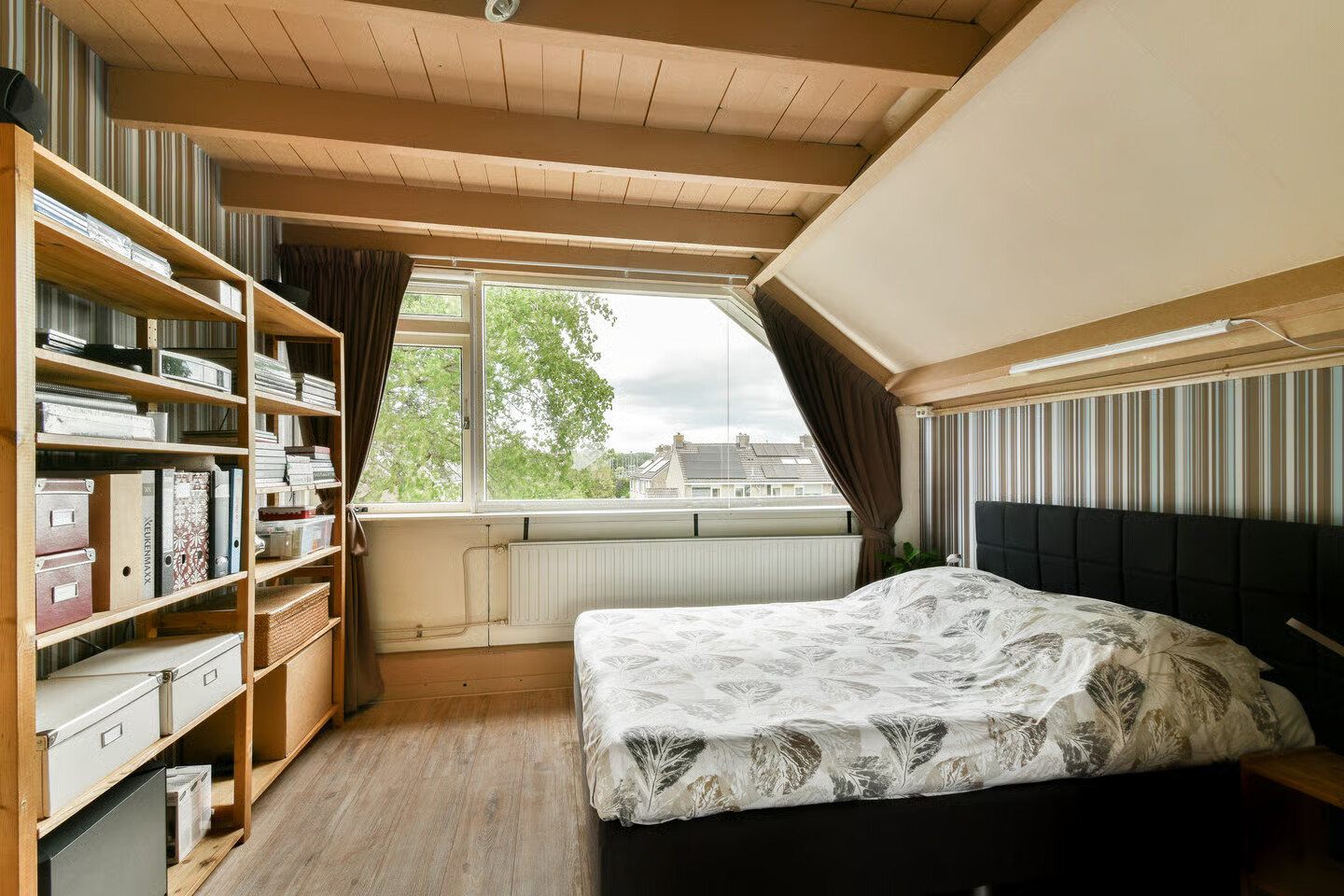 Tussenwoning te koop: Groen van Prinstererlaan 13, Reeuwijk