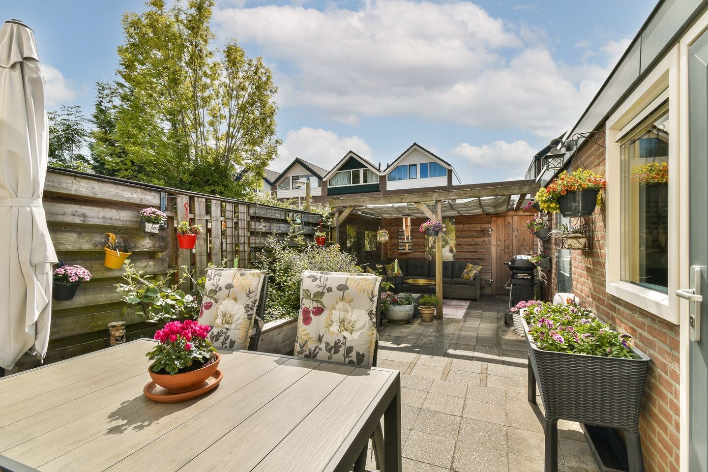 Tussenwoning te koop: Groen van Prinstererlaan 13, Reeuwijk
