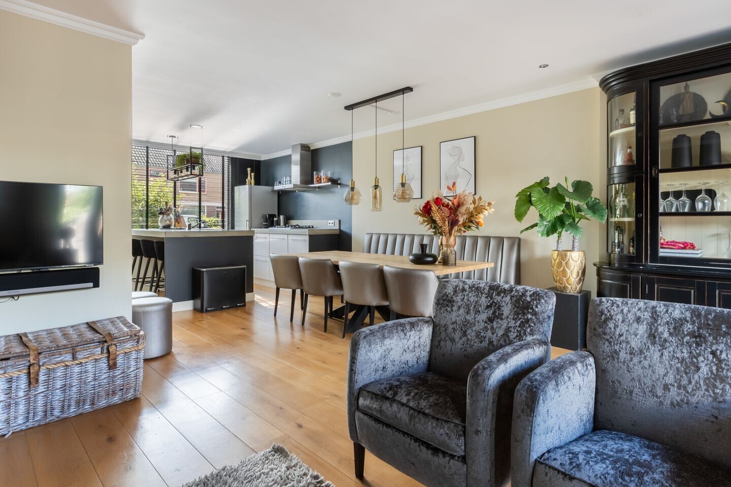 Tussenwoning te koop: Dorus Rijkersstraat 41, Reeuwijk
