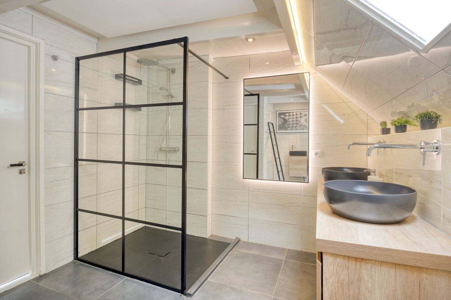 Vrijstaande woning te koop: Benedenheulseweg 6, Stolwijk
