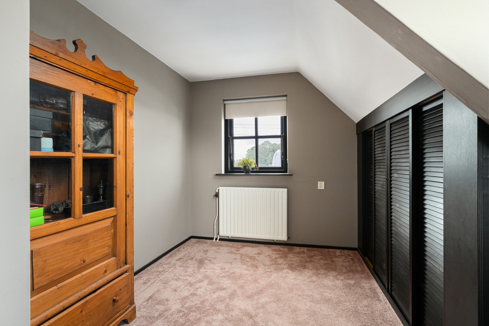 Vrijstaande woning te koop: West Ringdijk 45, Moordrecht