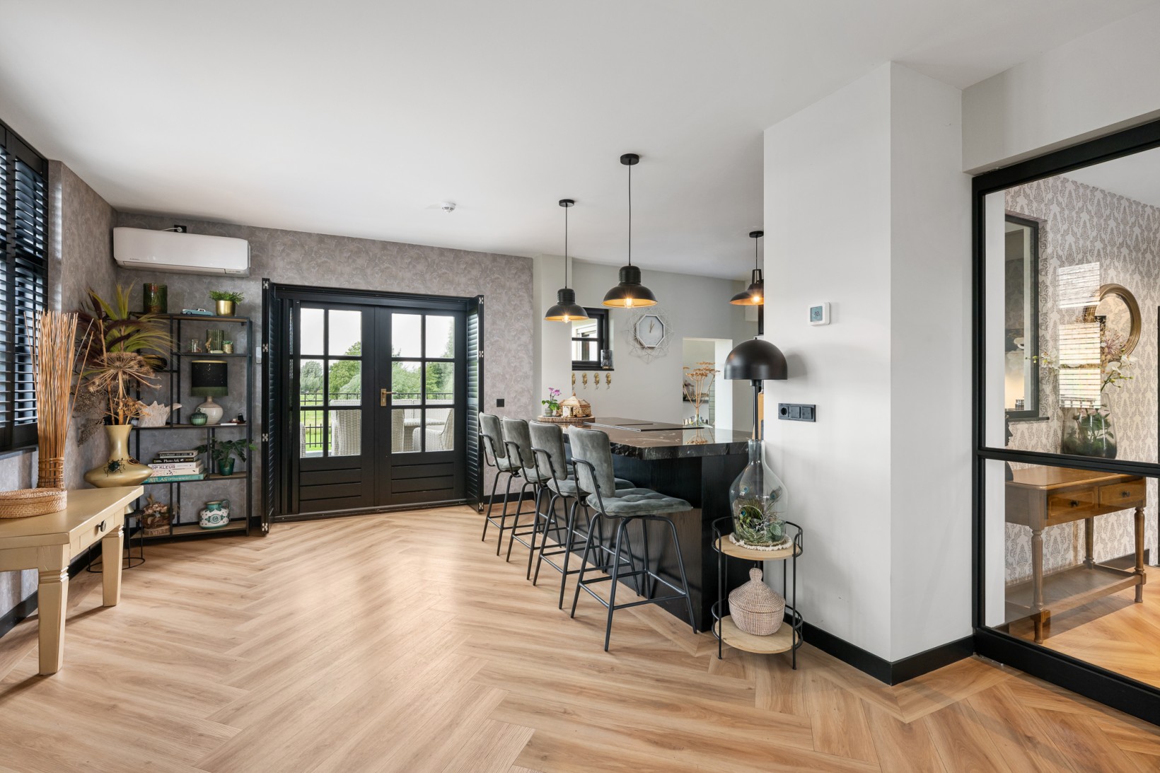 Vrijstaande woning te koop: West Ringdijk 45, Moordrecht