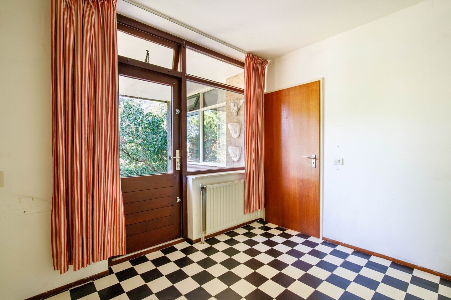 Vrijstaande woning te koop: Hogedijk 48, Bergambacht