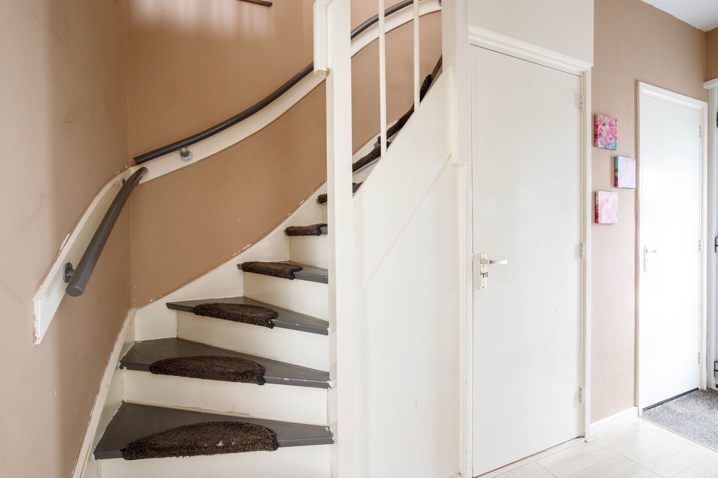 Tussenwoning te koop: Zalmstraat 4, Ammerstol