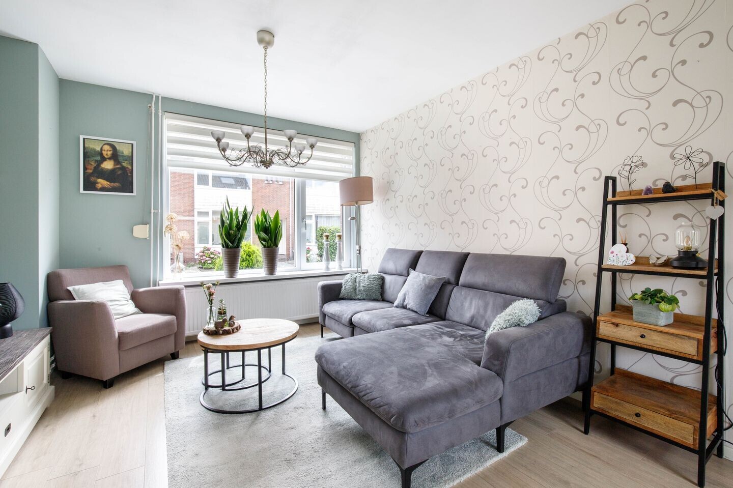 Tussenwoning te koop: Zalmstraat 4, Ammerstol