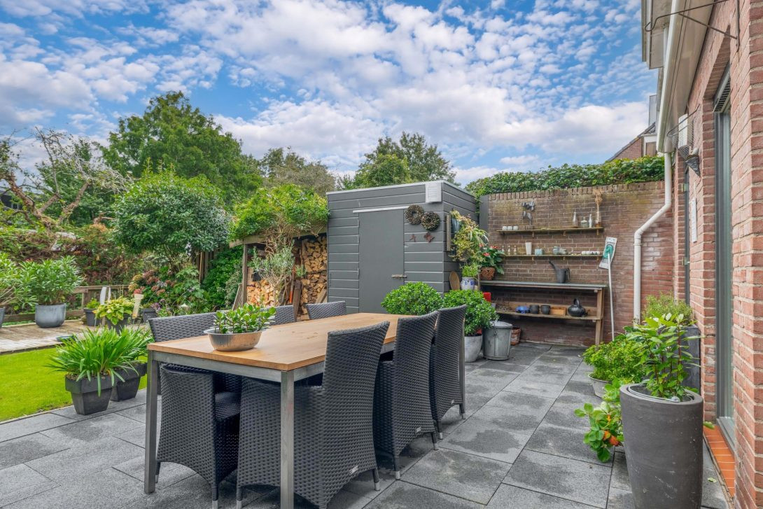 Tussenwoning te koop: Den Hoeff 41, Ammerstol