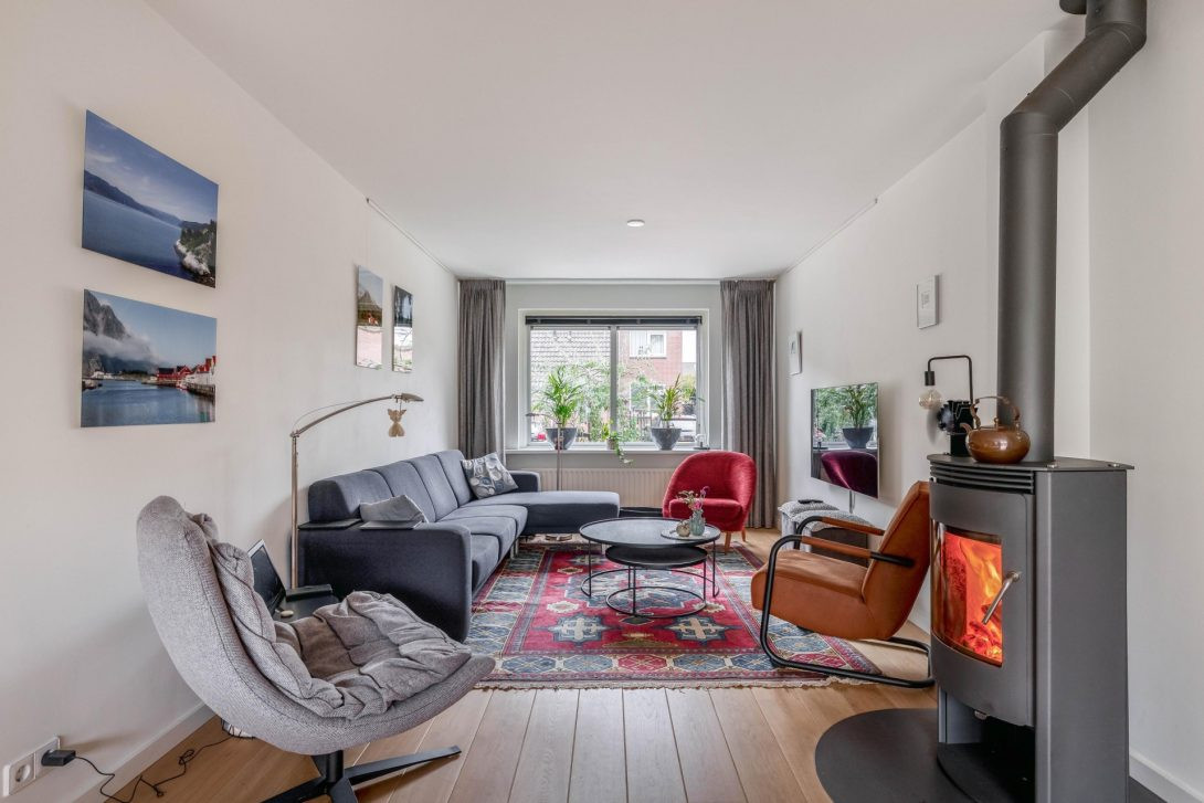 Tussenwoning te koop: Den Hoeff 41, Ammerstol
