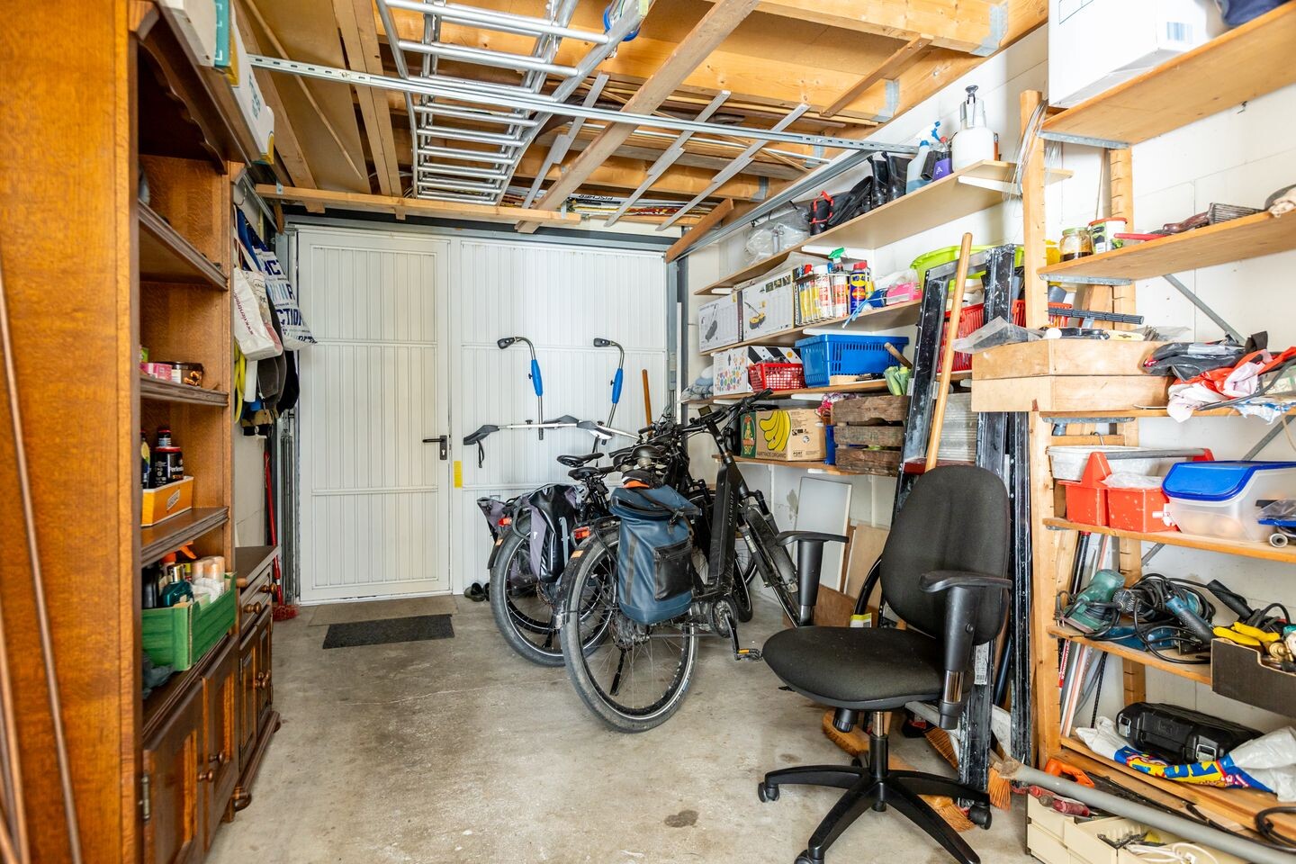 Tussenwoning te koop: Kievitsbloem 7, Schoonhoven