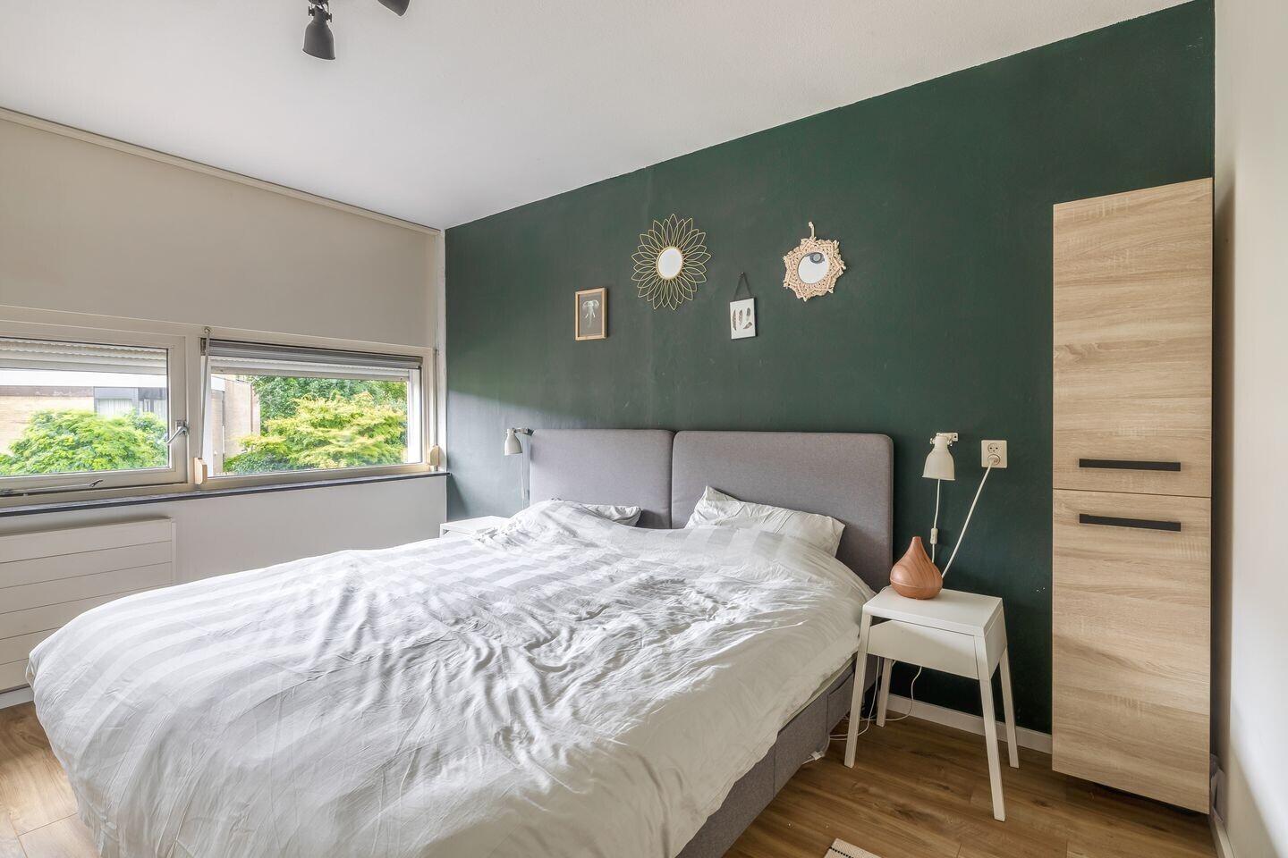 Tussenwoning te koop: Brahmsstraat 117, Capelle Aan Den Ijssel