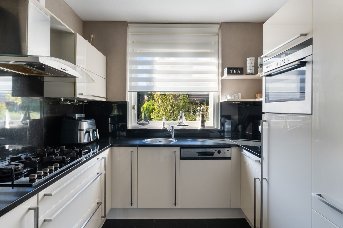 Tussenwoning te koop: Franckstraat 8, Capelle Aan Den Ijssel
