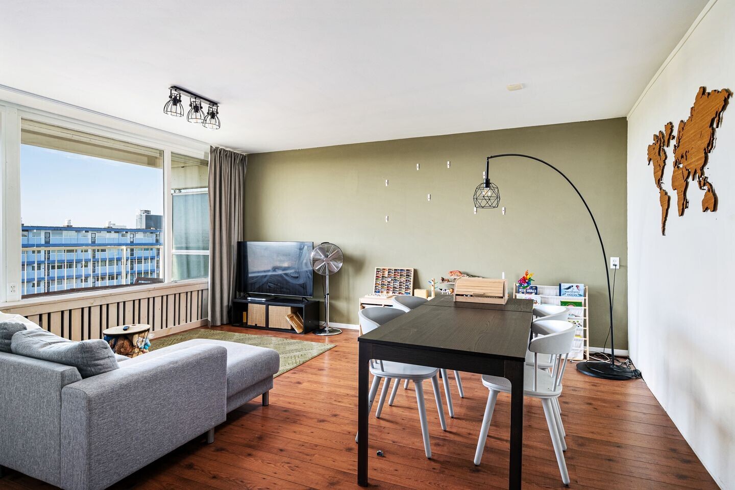 Appartement te koop: Louis Couperusplaats 299, Capelle Aan Den Ijssel
