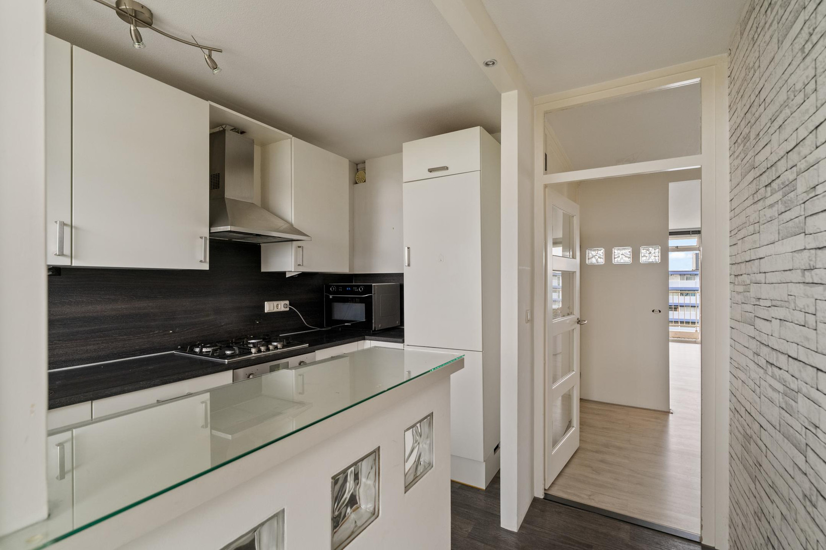 Appartement te koop: Louis Couperusplaats 311, Capelle Aan Den Ijssel