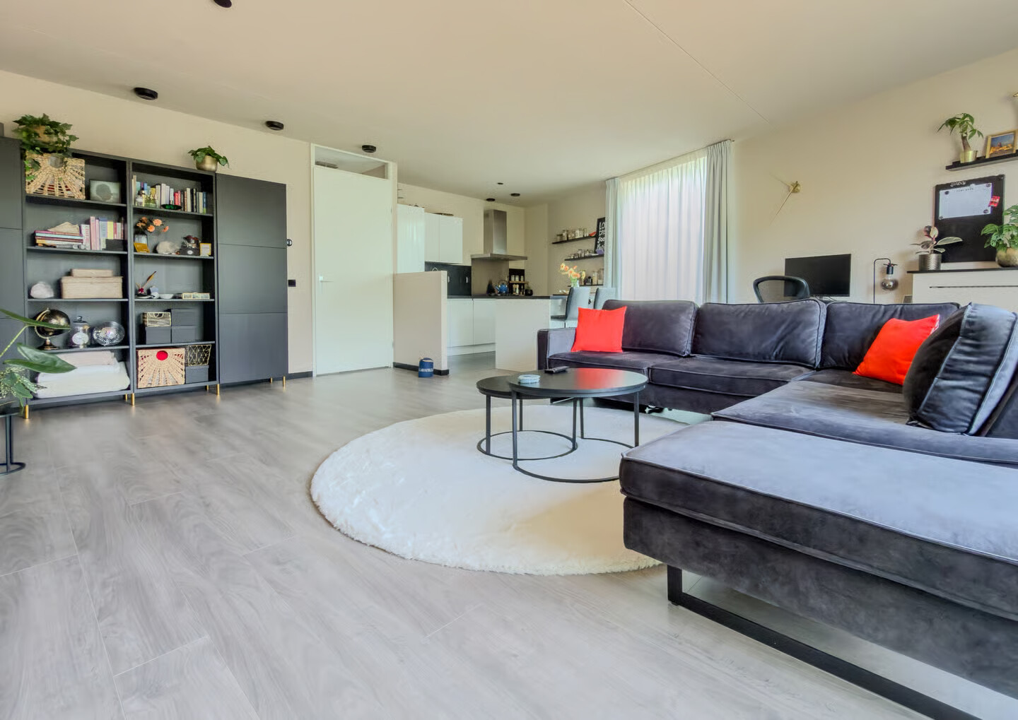 Appartement te koop: Buizerdhof 339, Capelle Aan Den Ijssel
