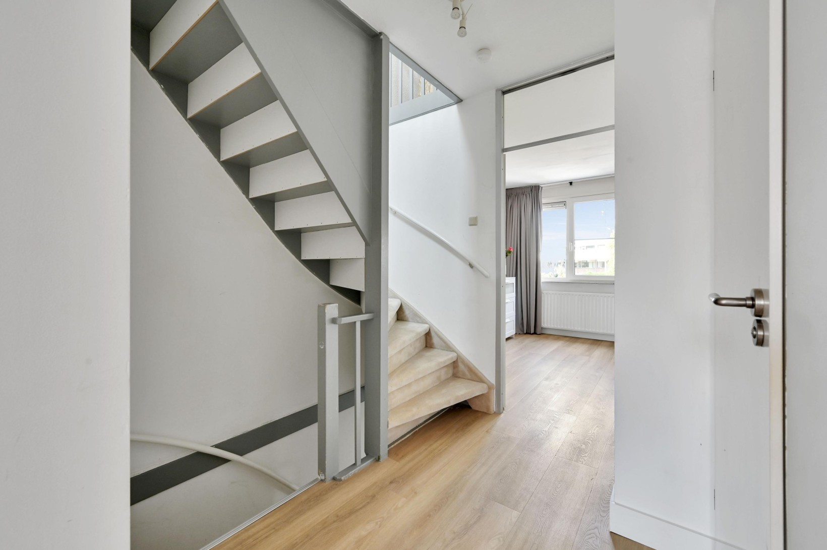 Tussenwoning te koop: Geelvinkbaai 21, Capelle Aan Den Ijssel