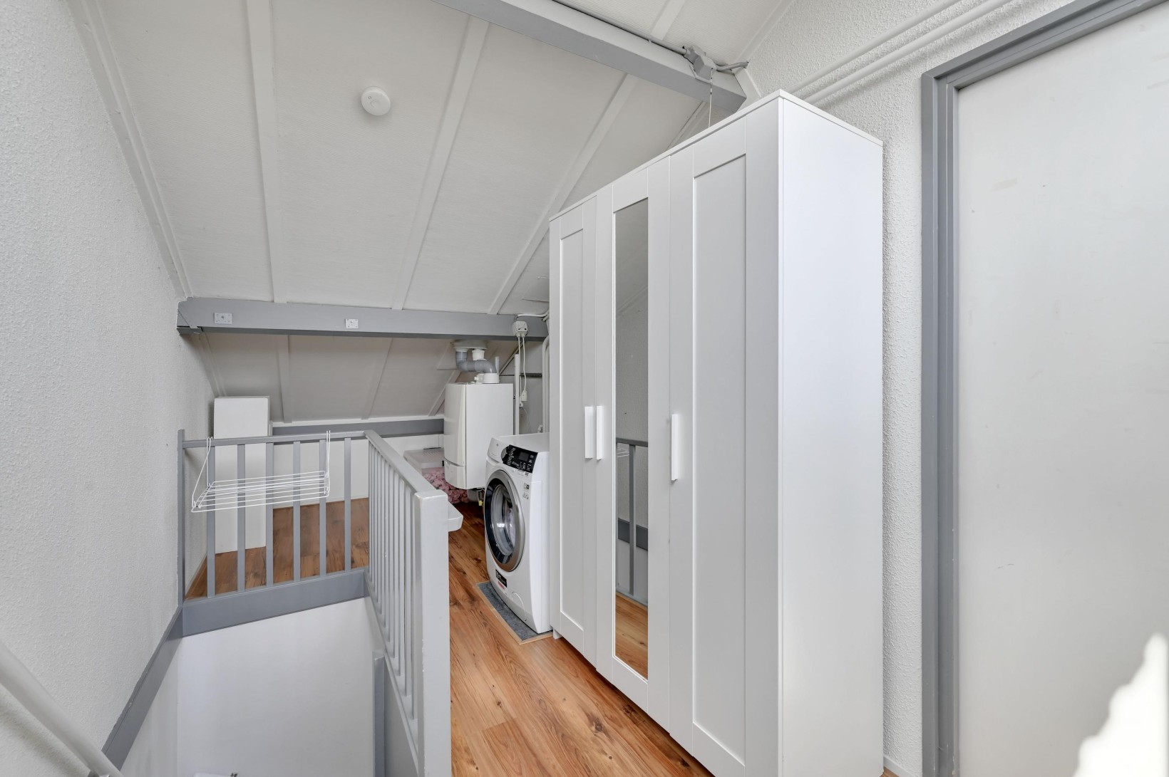 Tussenwoning te koop: Geelvinkbaai 21, Capelle Aan Den Ijssel