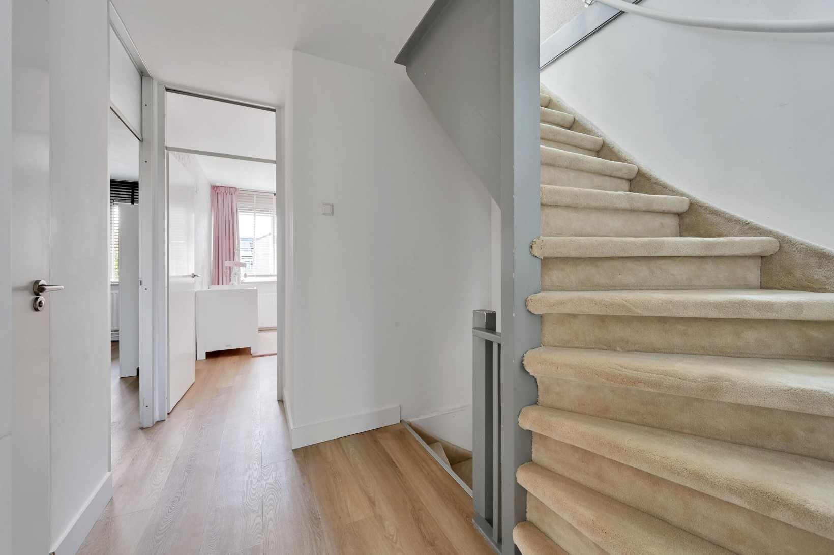Tussenwoning te koop: Geelvinkbaai 21, Capelle Aan Den Ijssel