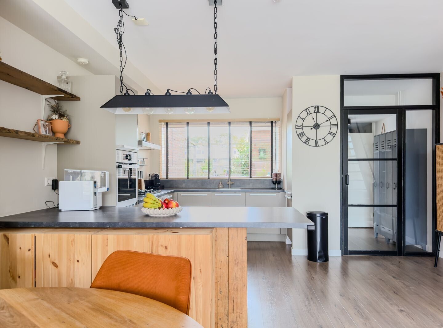 Tussenwoning te koop: Savanne 132, Capelle Aan Den Ijssel