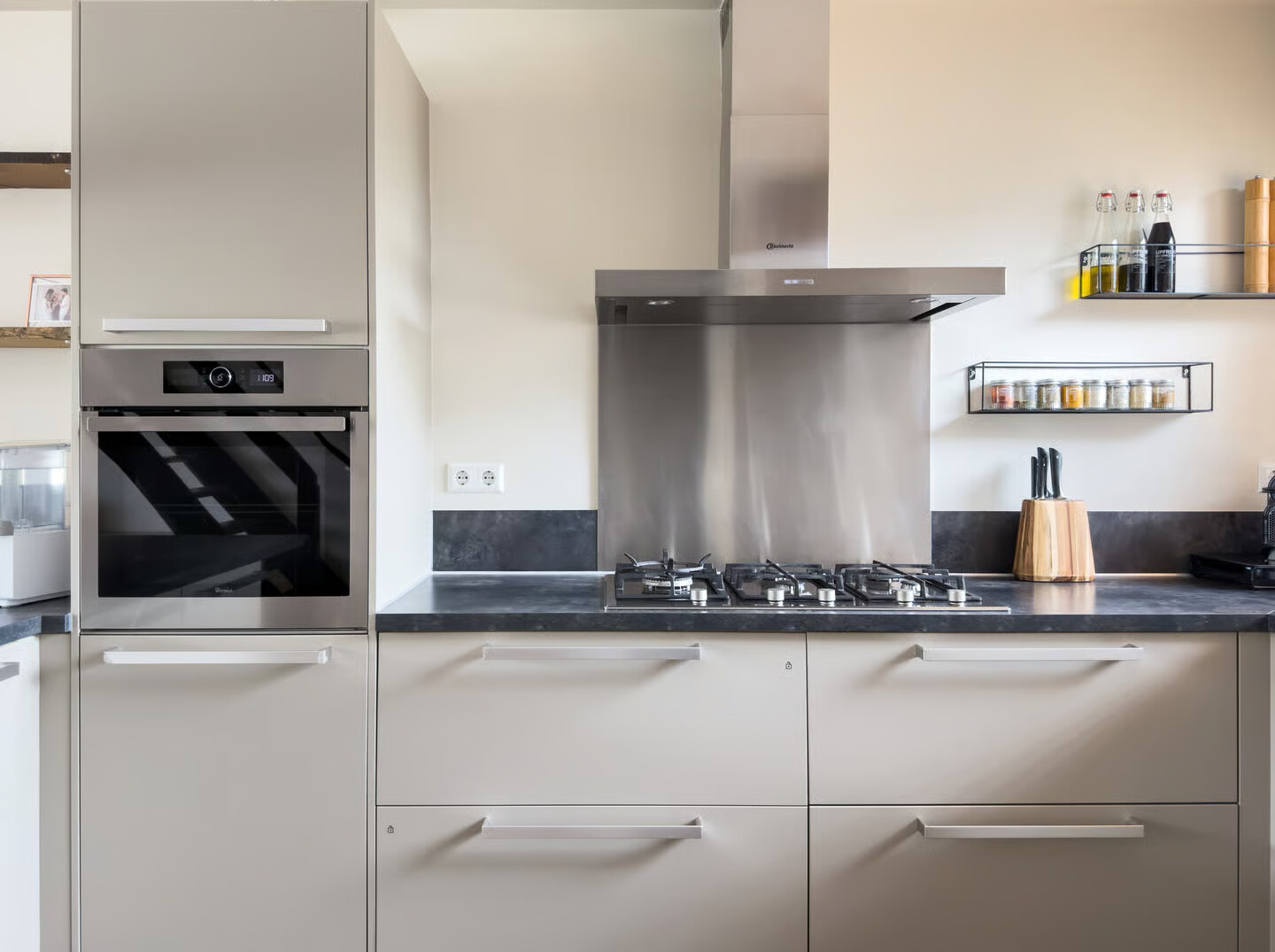 Tussenwoning te koop: Savanne 132, Capelle Aan Den Ijssel