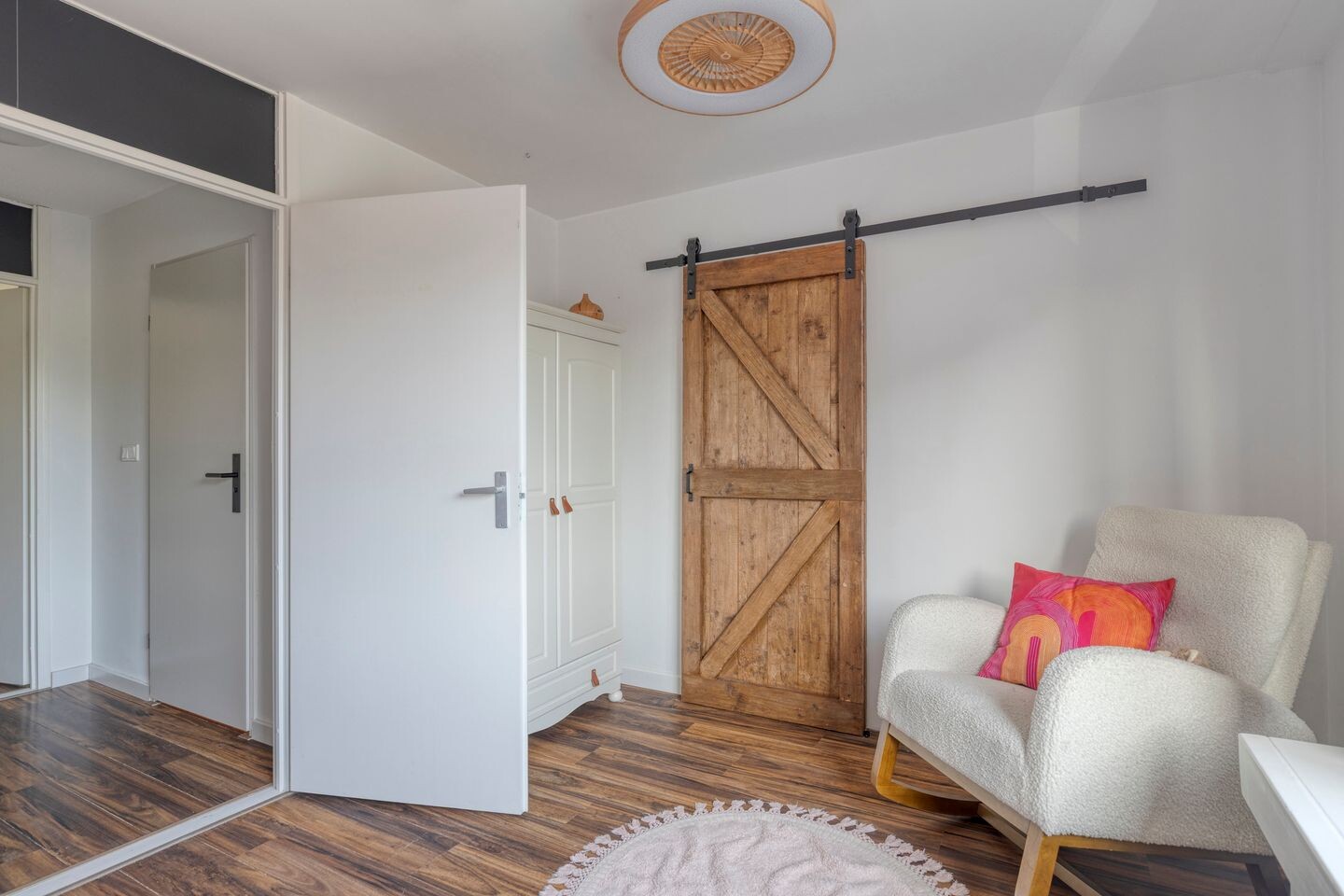 Tussenwoning te koop: Waaierdans 48, Capelle Aan Den Ijssel