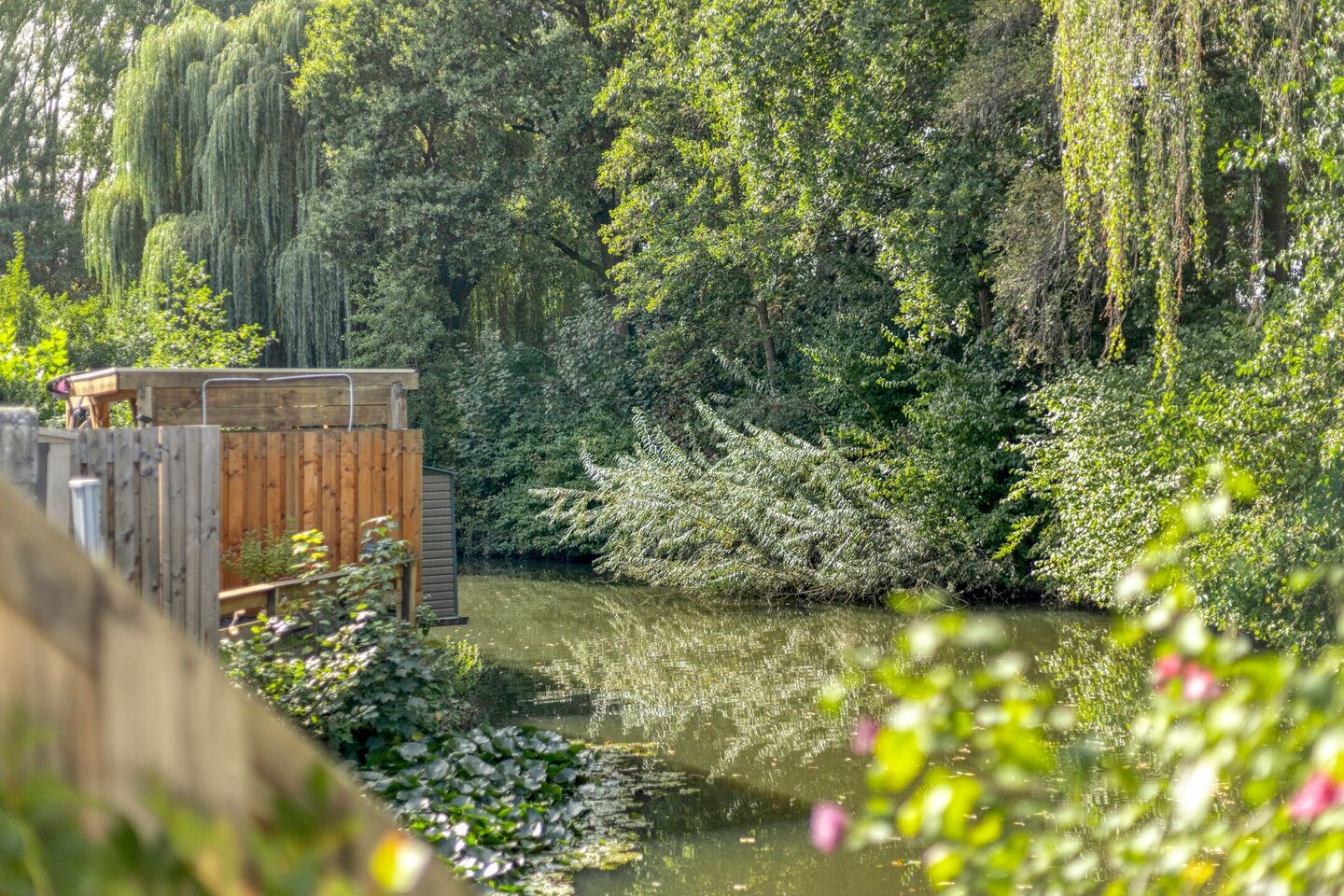 Tussenwoning te koop: Waaierdans 48, Capelle Aan Den Ijssel