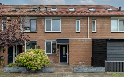 Vuurvlindertje erf 16