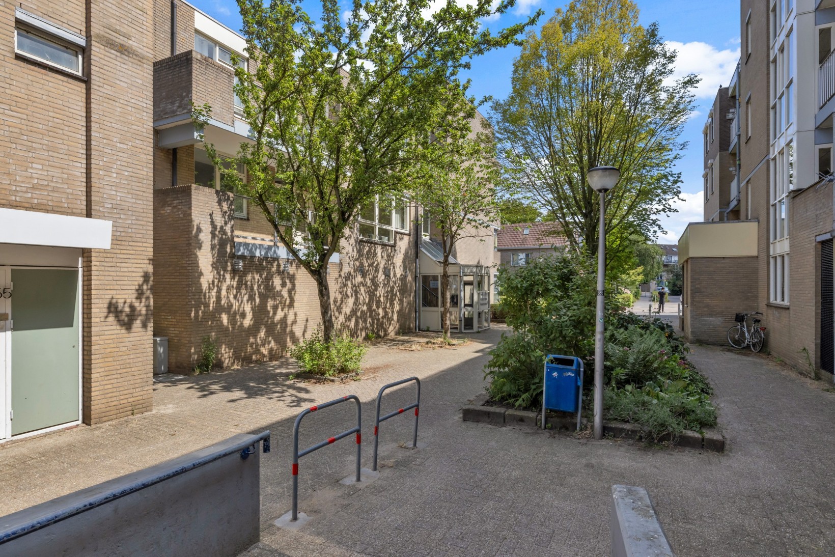 Appartement te koop: Henry Moorepassage 61, Capelle Aan Den Ijssel