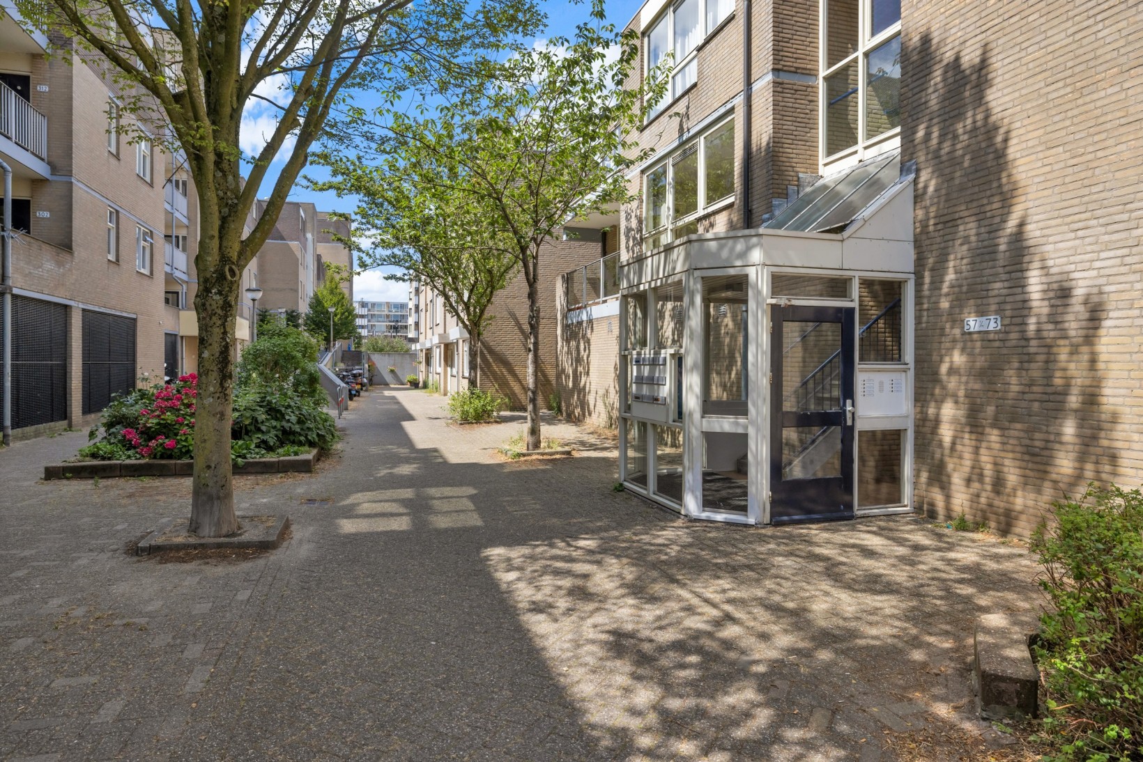 Appartement te koop: Henry Moorepassage 61, Capelle Aan Den Ijssel