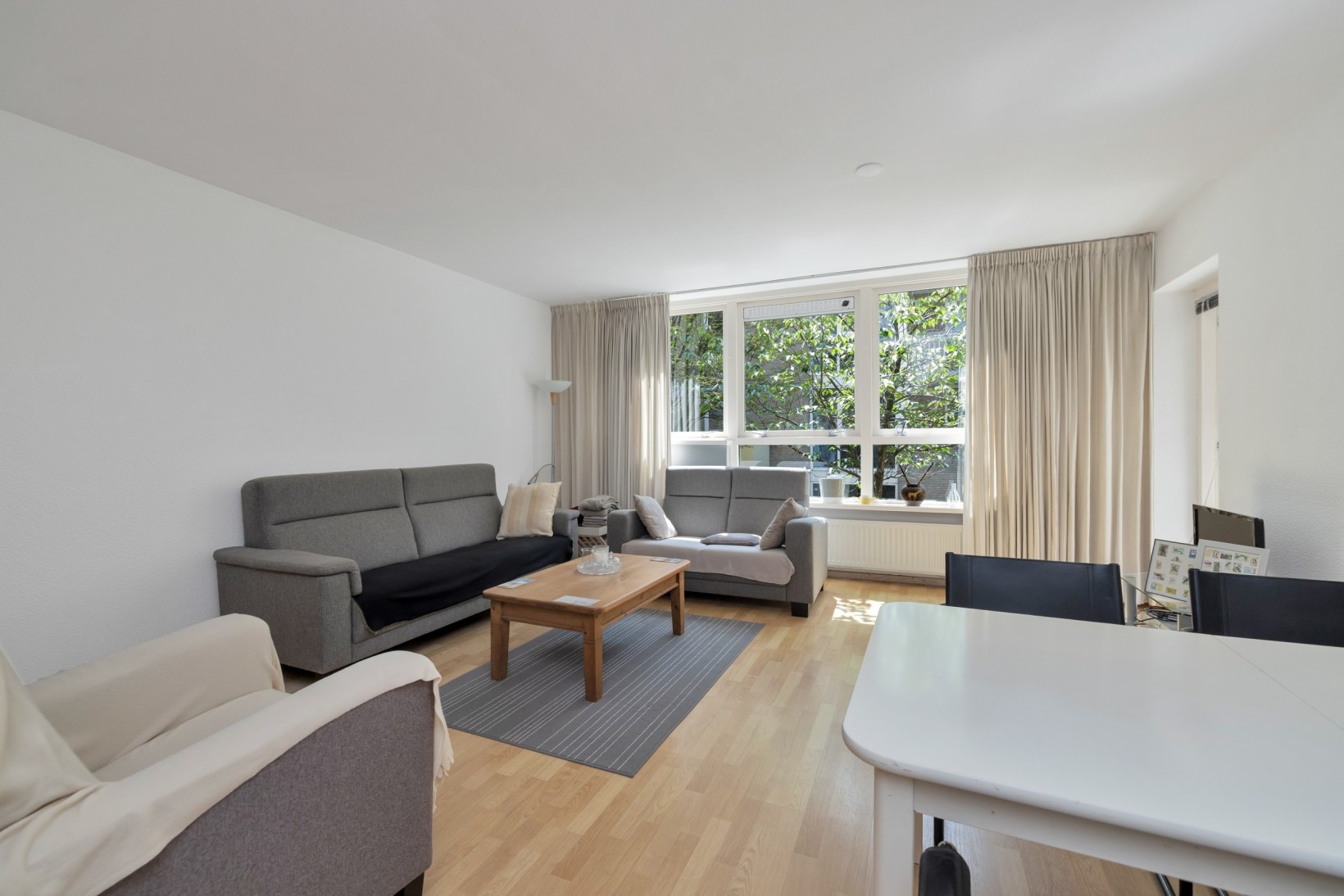 Appartement te koop: Henry Moorepassage 61, Capelle Aan Den Ijssel