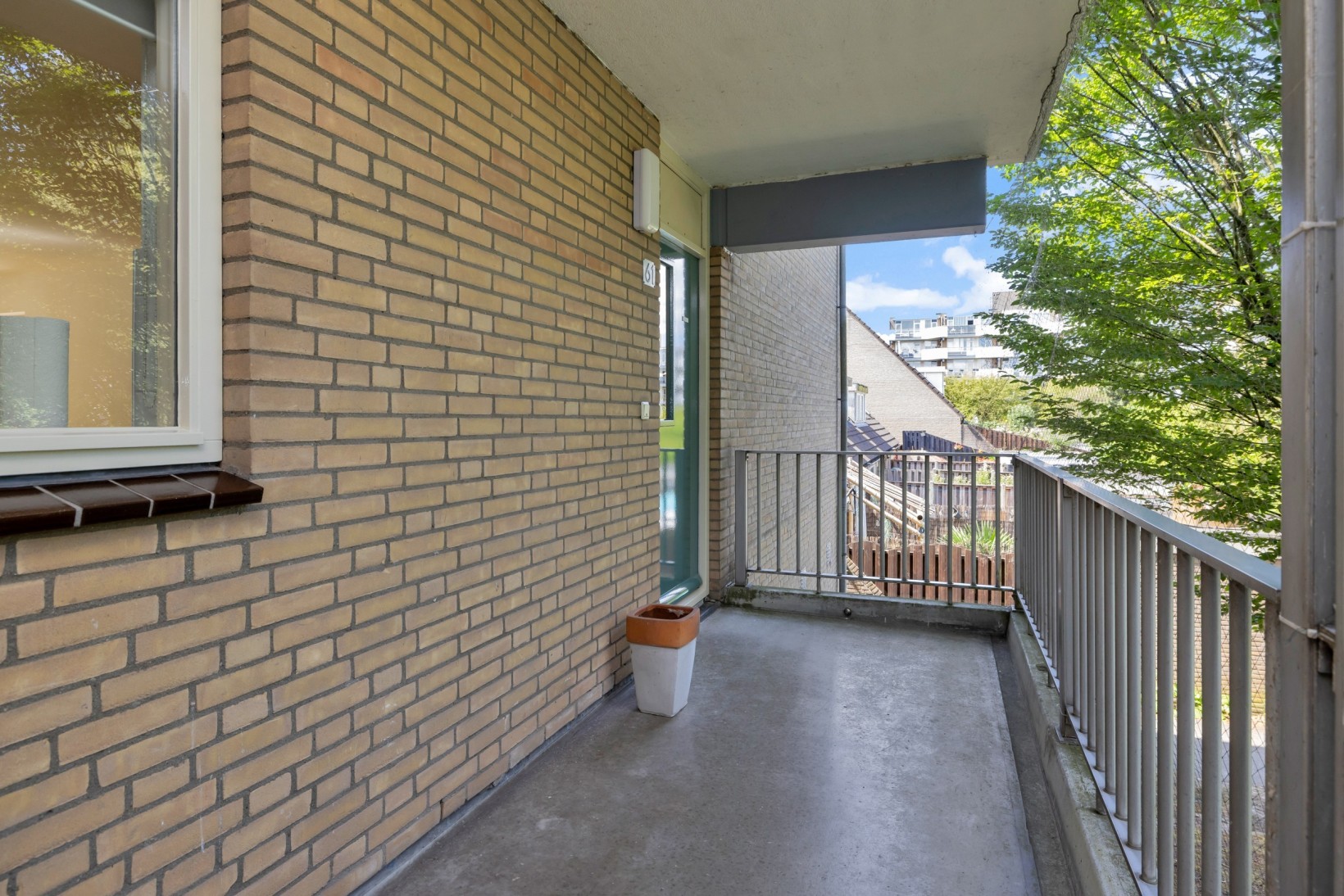 Appartement te koop: Henry Moorepassage 61, Capelle Aan Den Ijssel