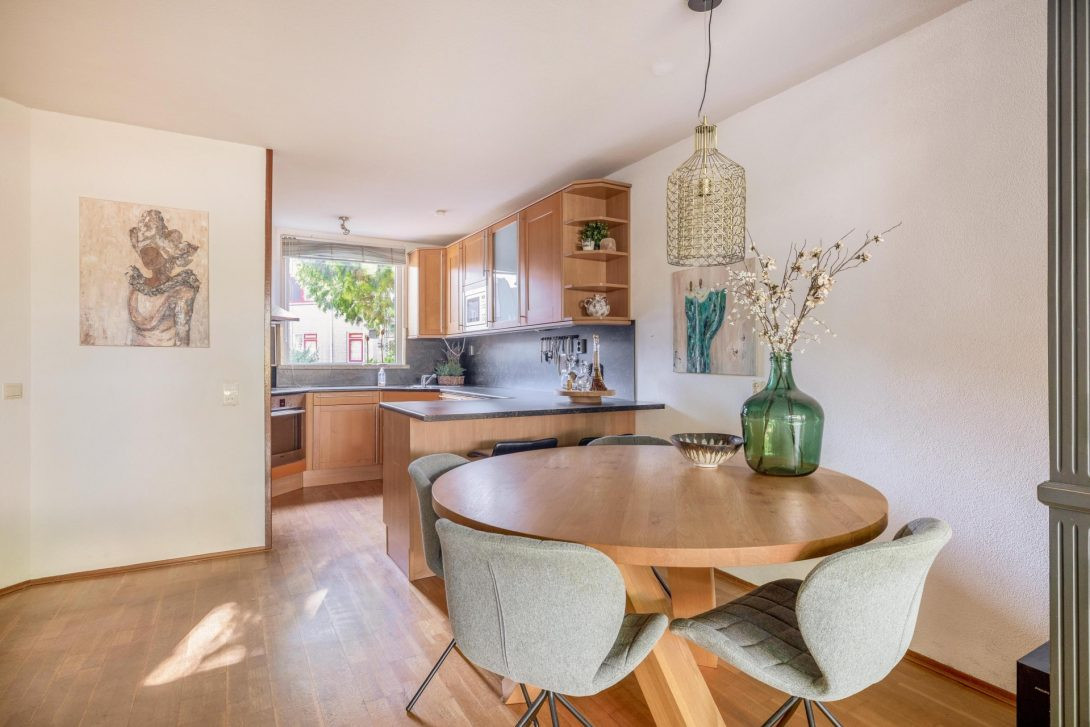 Tussenwoning te koop: Ernst Barlachrade 22, Capelle Aan Den Ijssel