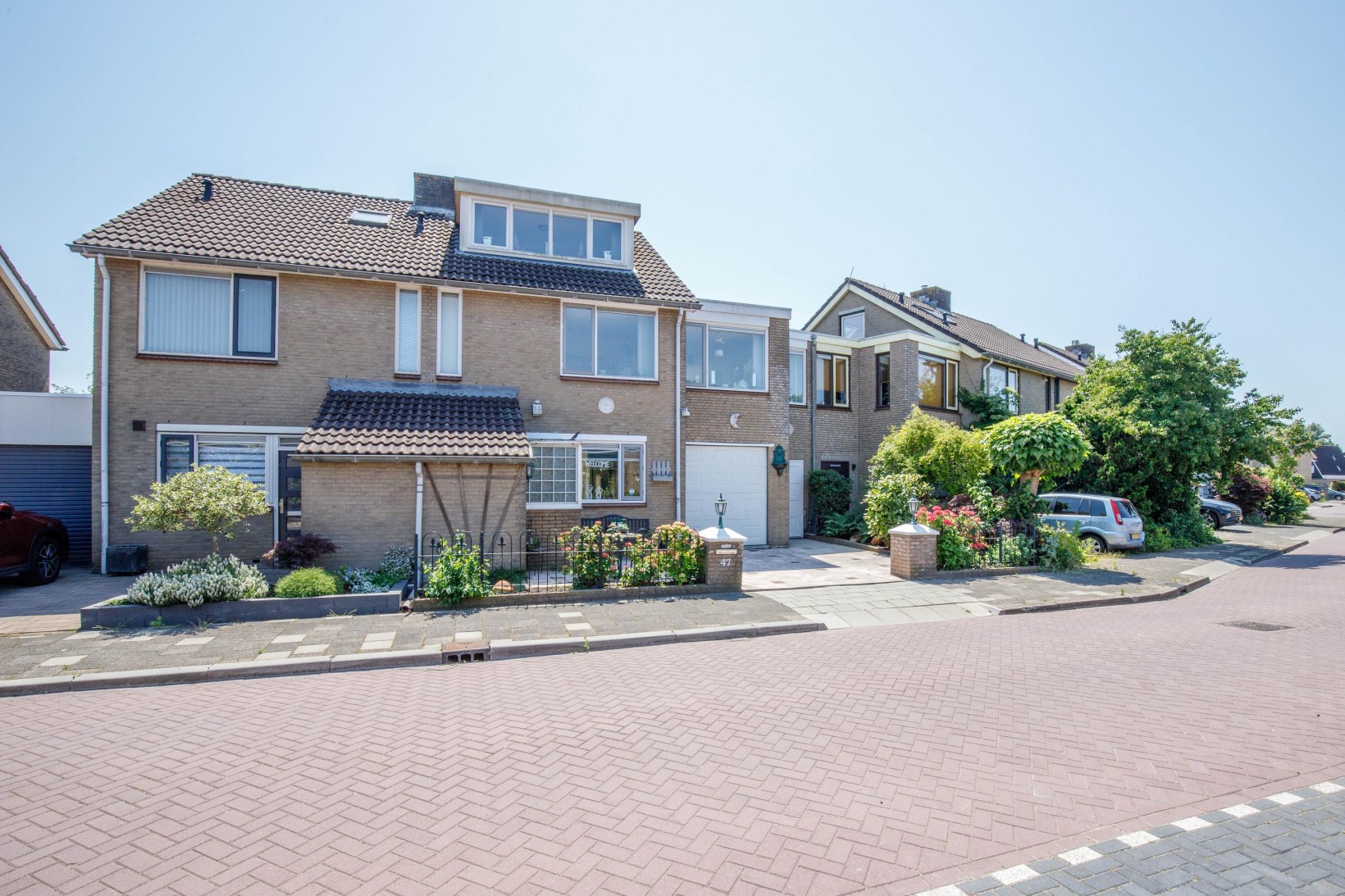Tussenwoning te koop: Filosofentuin 47, Capelle Aan Den Ijssel