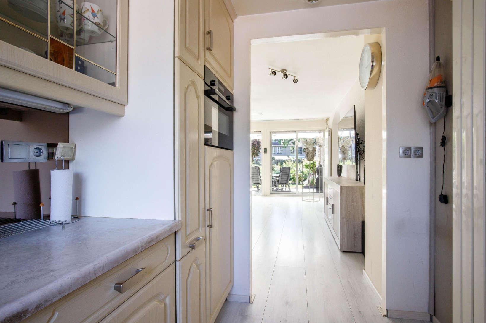 Tussenwoning te koop: Filosofentuin 47, Capelle Aan Den Ijssel