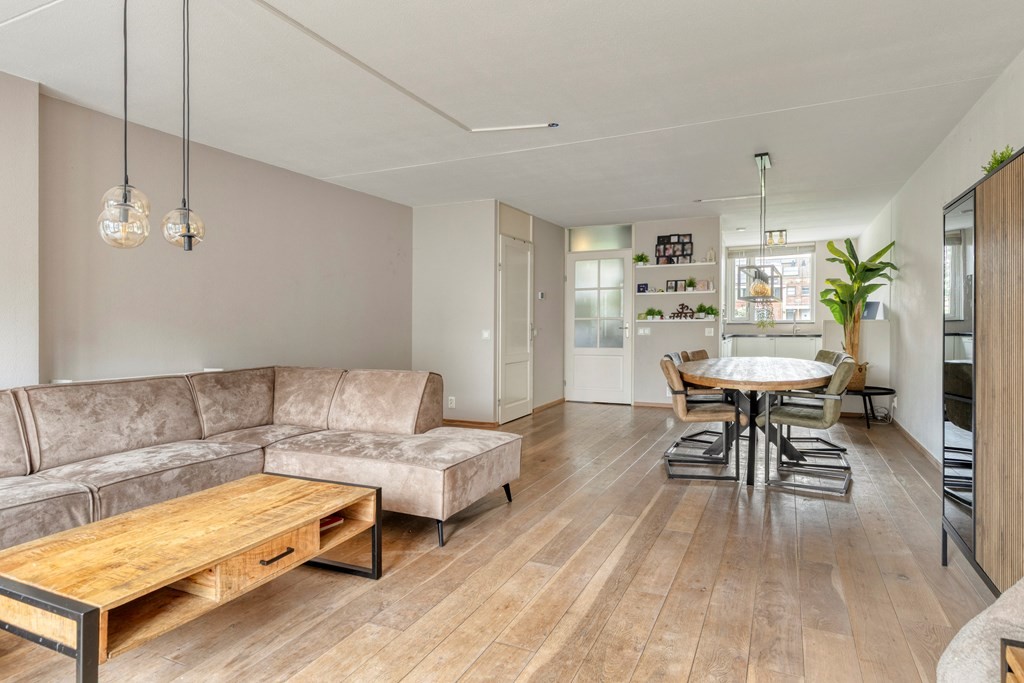 Tussenwoning te koop: Veldewater 19, Nieuwerkerk Aan Den Ijssel