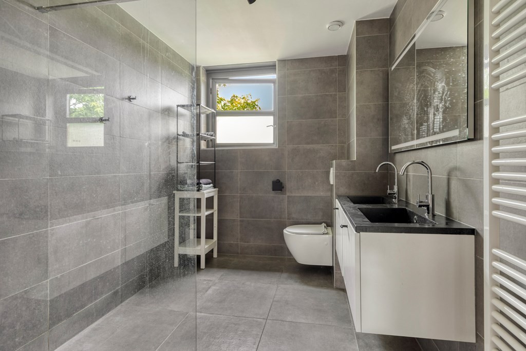 Tussenwoning te koop: Veldewater 19, Nieuwerkerk Aan Den Ijssel