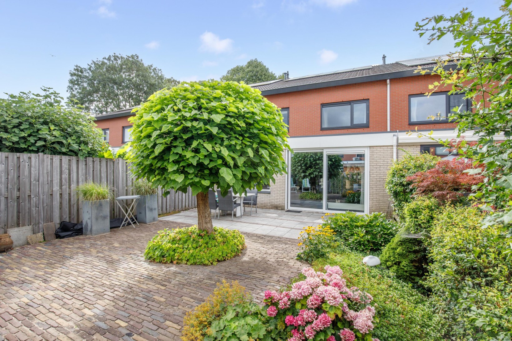 Tussenwoning te koop: Wolga 26, Nieuwerkerk Aan Den Ijssel