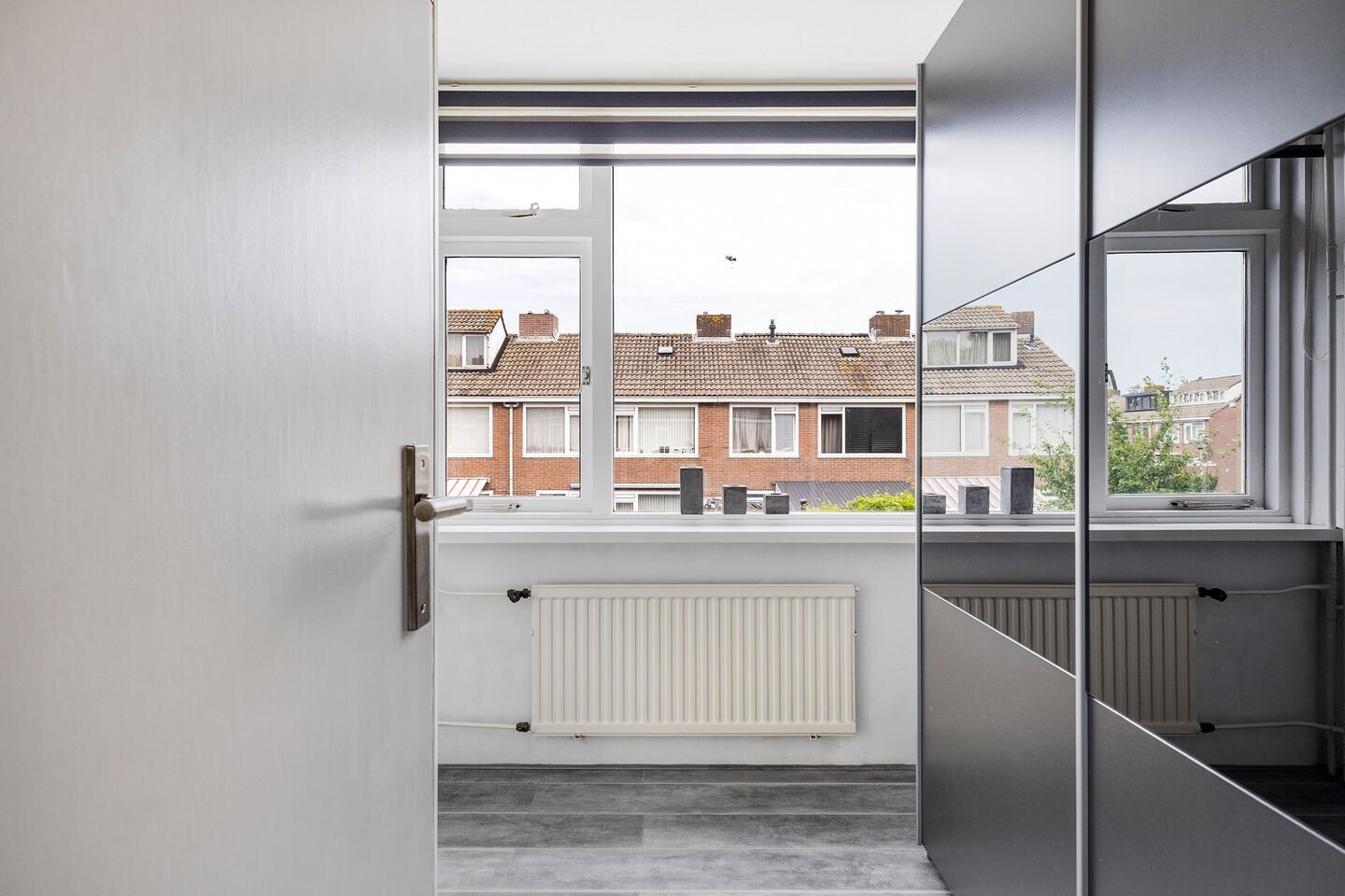 Tussenwoning te koop: Europalaan 96, Nieuwerkerk Aan Den Ijssel