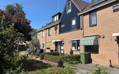 Geraniumveld 26