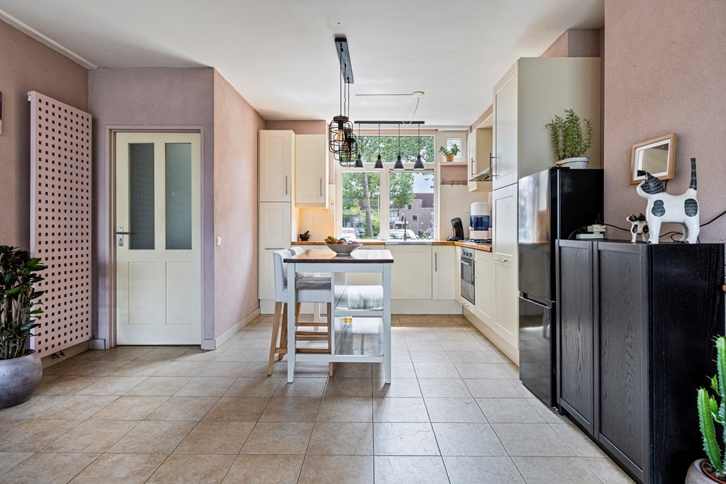 Tussenwoning te koop: Mezendaal 330, Nieuwerkerk Aan Den Ijssel