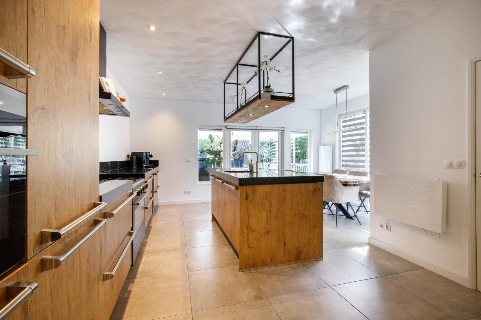 Hoekwoning te koop: Parallelweg-Zuid 75, Nieuwerkerk Aan Den Ijssel