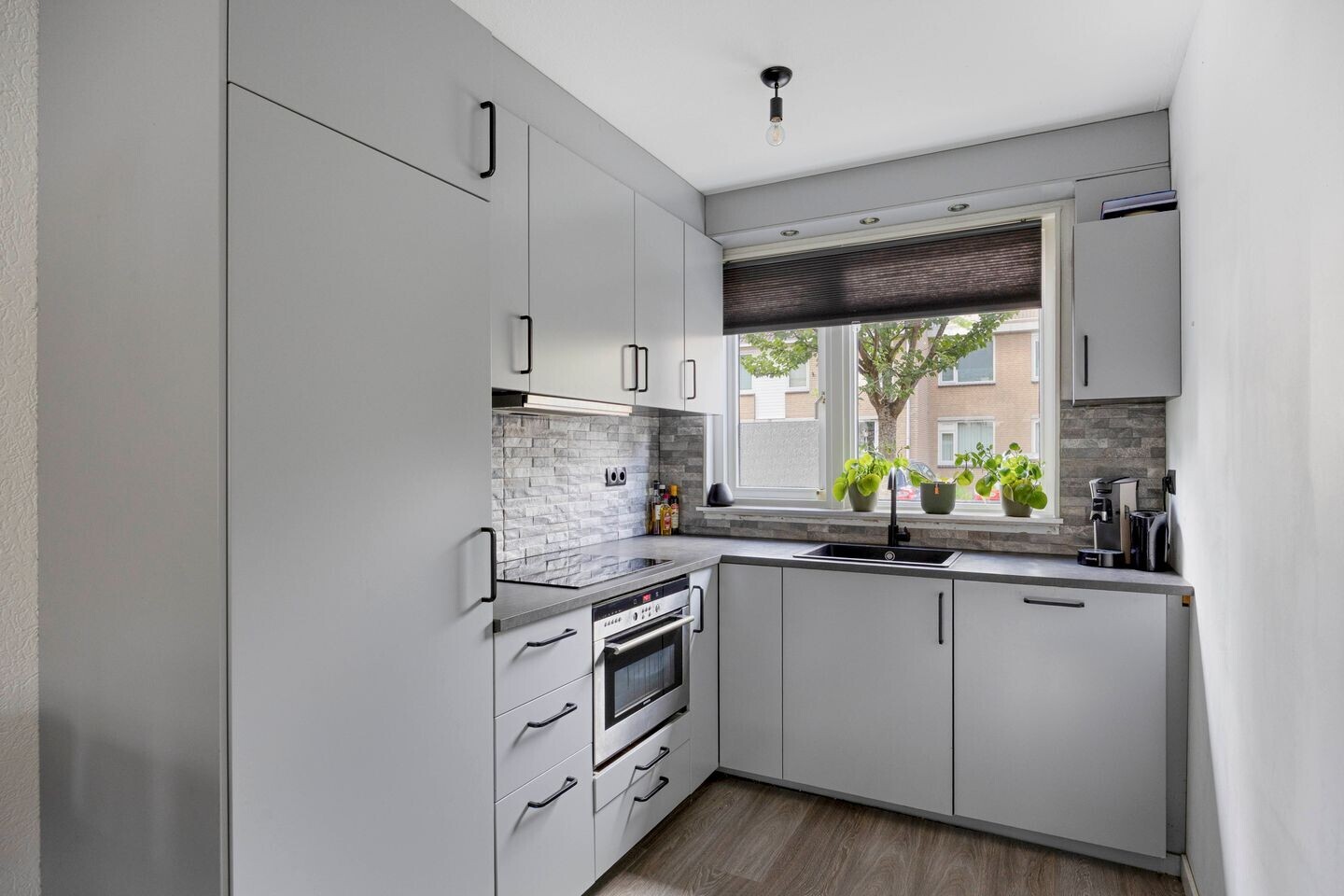 Tussenwoning te koop: Anjerveld 13, Nieuwerkerk Aan Den Ijssel