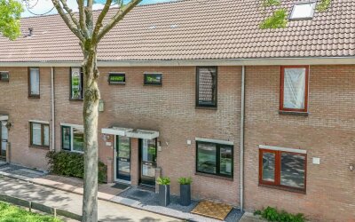 Anjerveld 27
