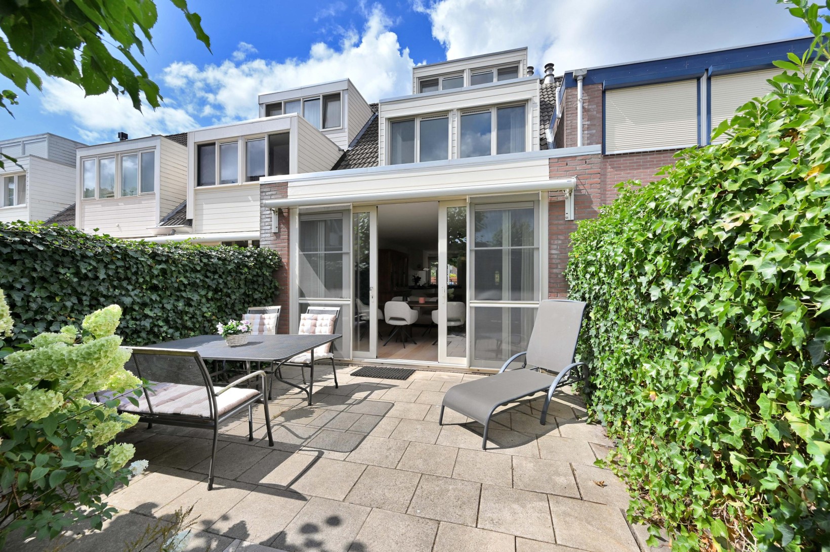 Tussenwoning te koop: Kamilleveld 9, Nieuwerkerk Aan Den Ijssel
